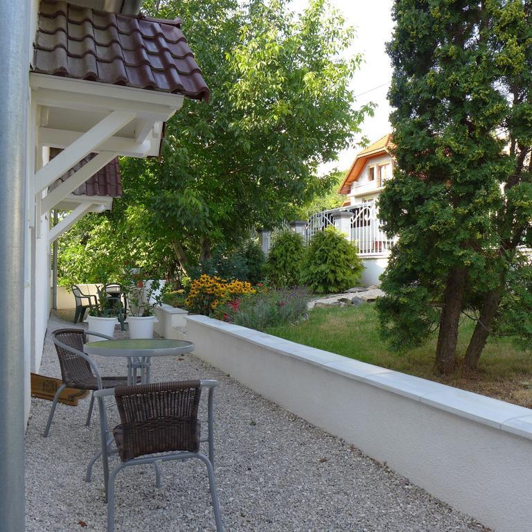 Villa Astoria Balatongyorok Exterior foto