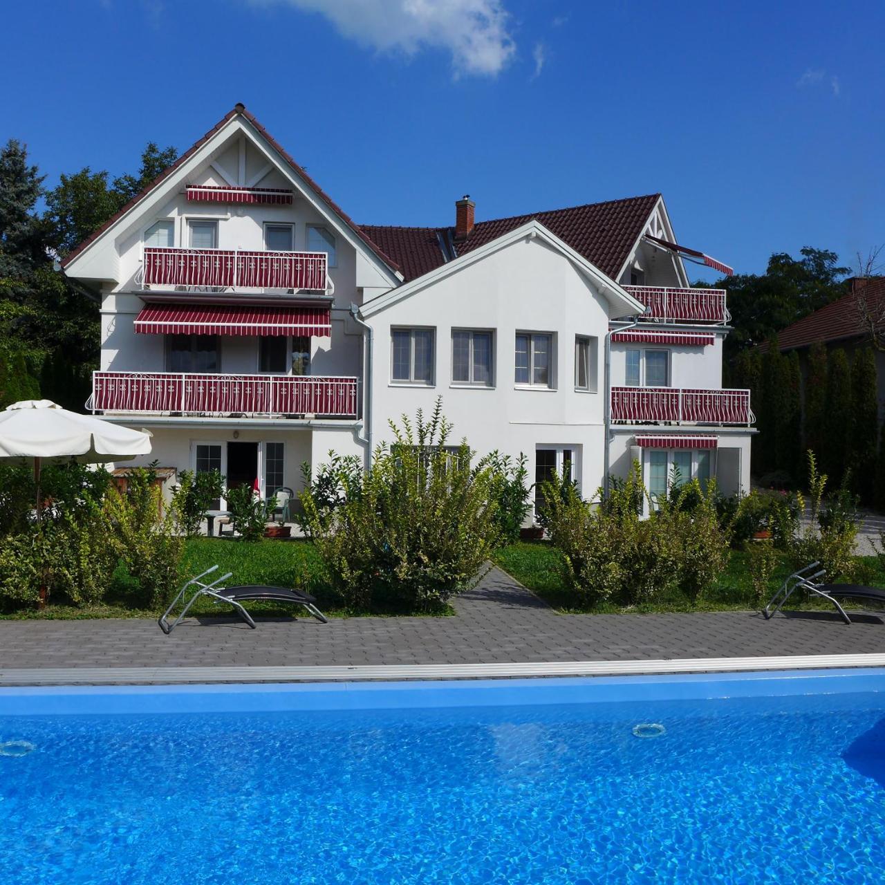 Villa Astoria Balatongyorok Exterior foto
